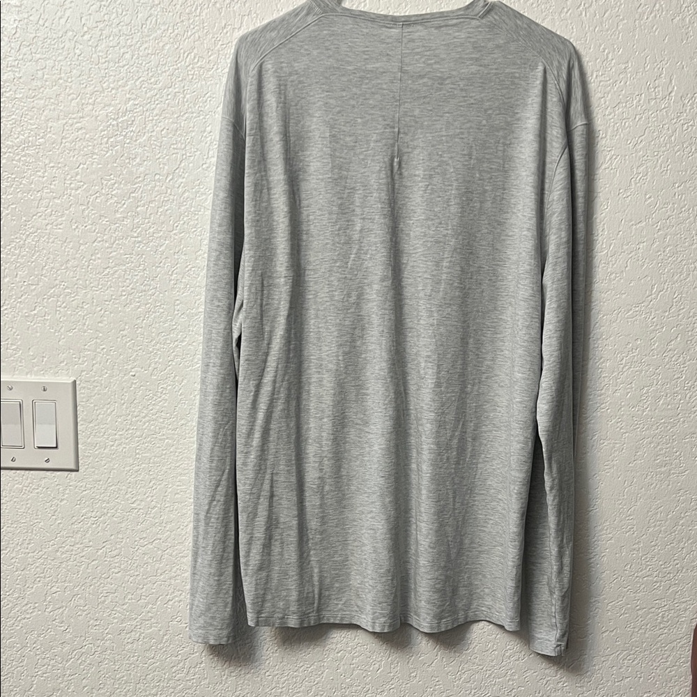 lululemon athletica Light Gray Long Sleeve Henley - Picture 2 of 2
